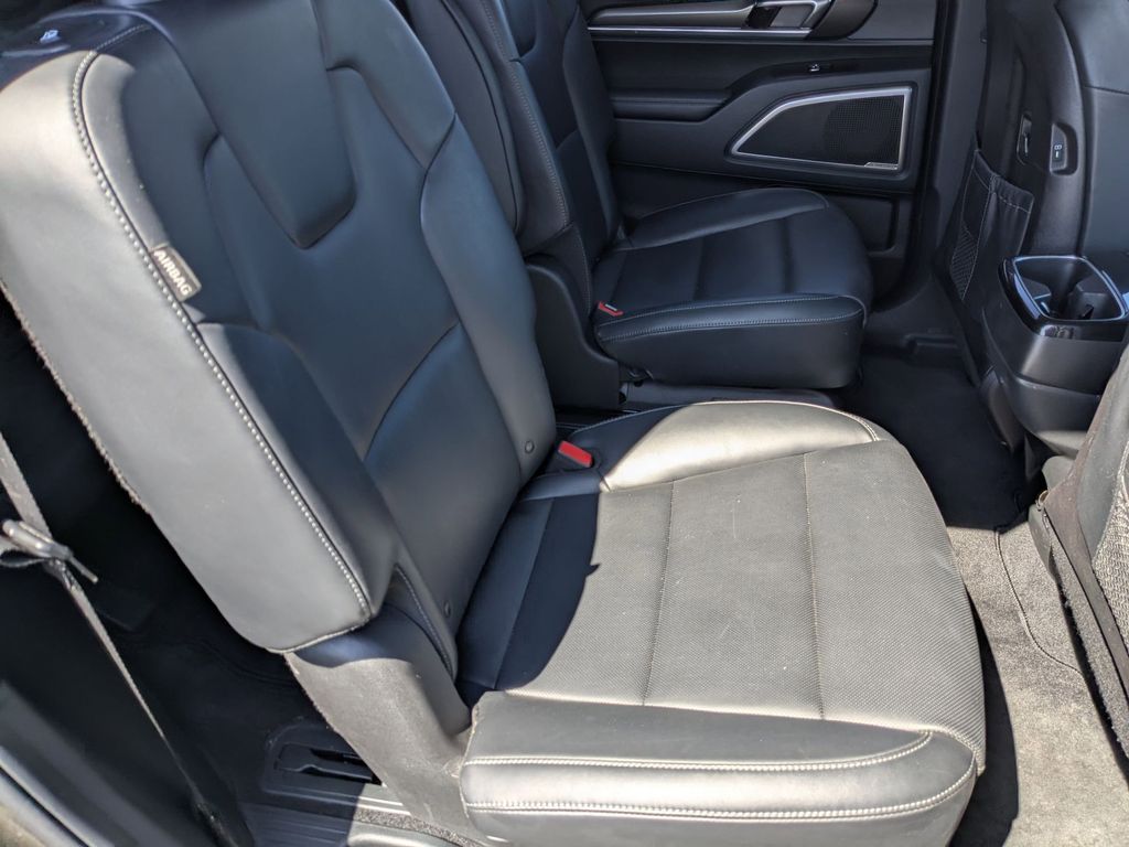 Thumbnail: 2025 Kia Telluride - 32