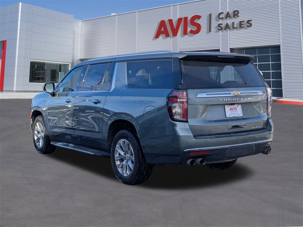 Thumbnail: 2023 Chevrolet Suburban - 3