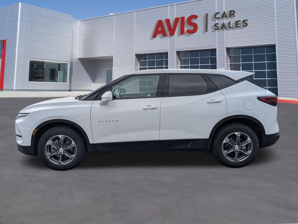 Thumbnail: 2025 Chevrolet Blazer - 10