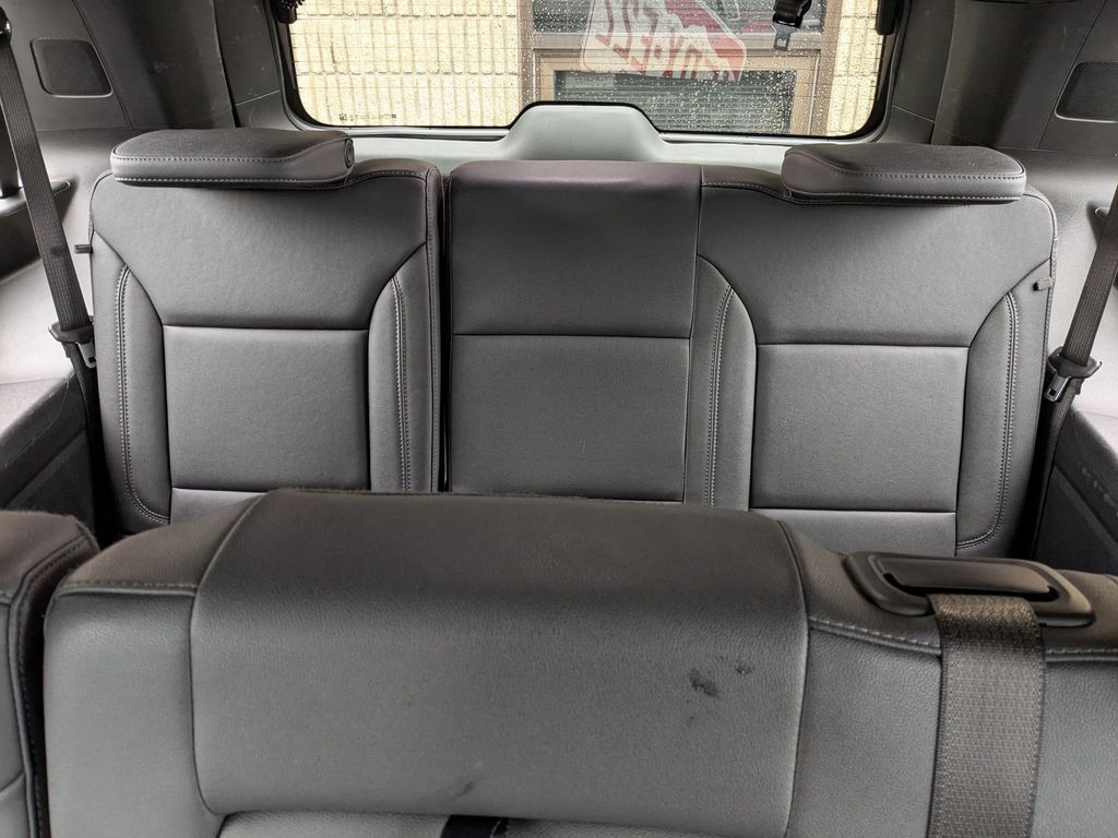 Thumbnail: 2025 Chevrolet Tahoe - 30