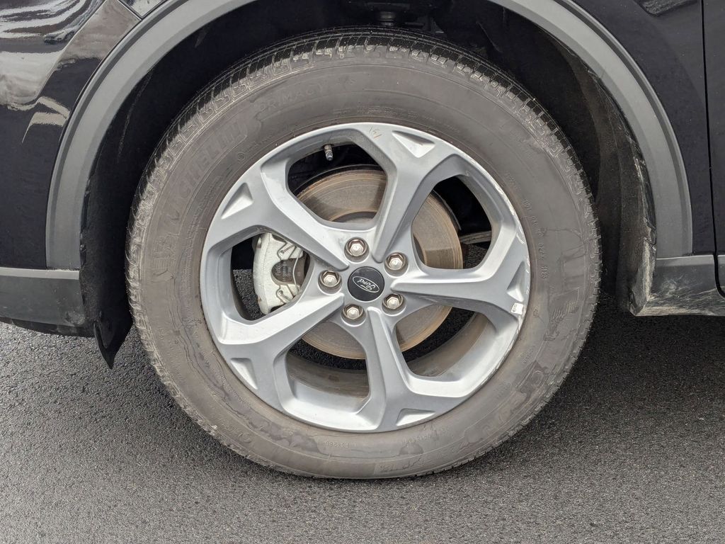 Thumbnail: 2025 Ford Escape - 11