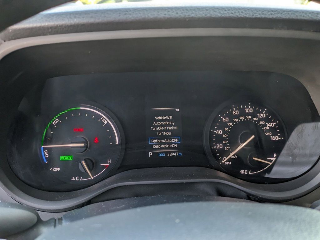 Thumbnail: 2022 Toyota Sienna - 14