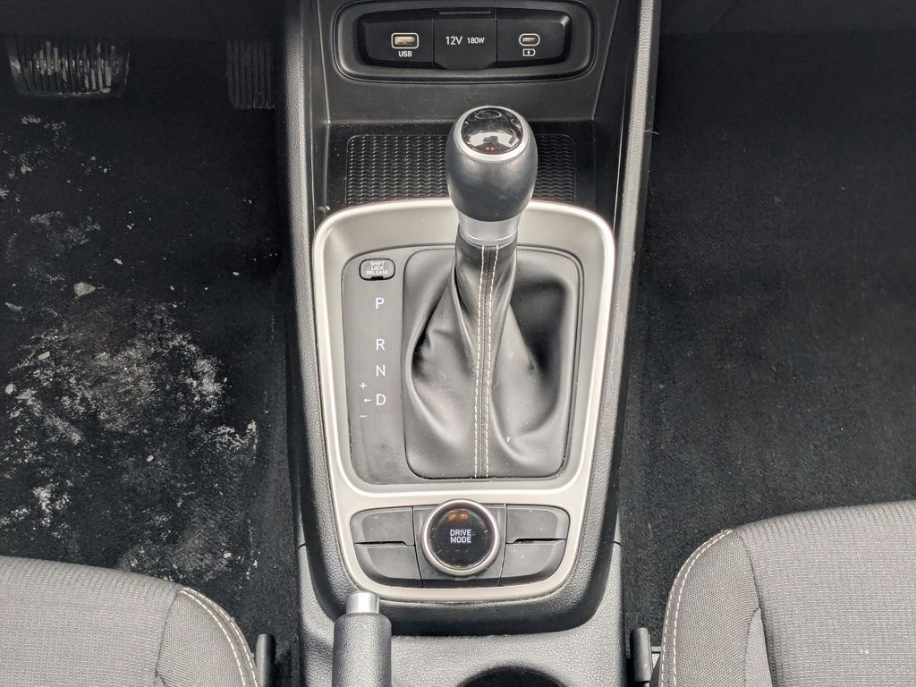 Thumbnail: 2025 Hyundai Venue - 24