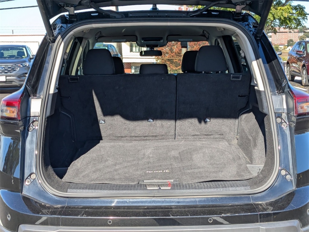 Thumbnail: 2024 Nissan Rogue - 33