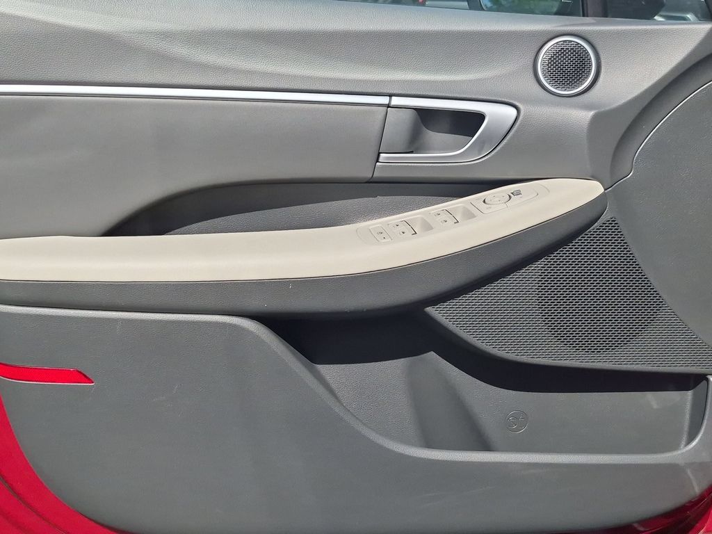 Thumbnail: 2025 Hyundai Sonata - 11
