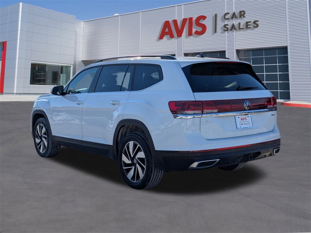 Thumbnail: 2024 Volkswagen Atlas - 3