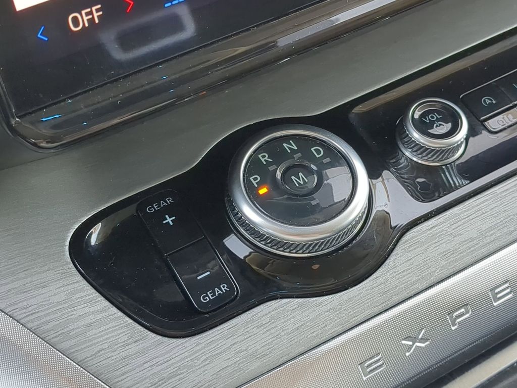 Thumbnail: 2025 Ford Expedition MAX - 20