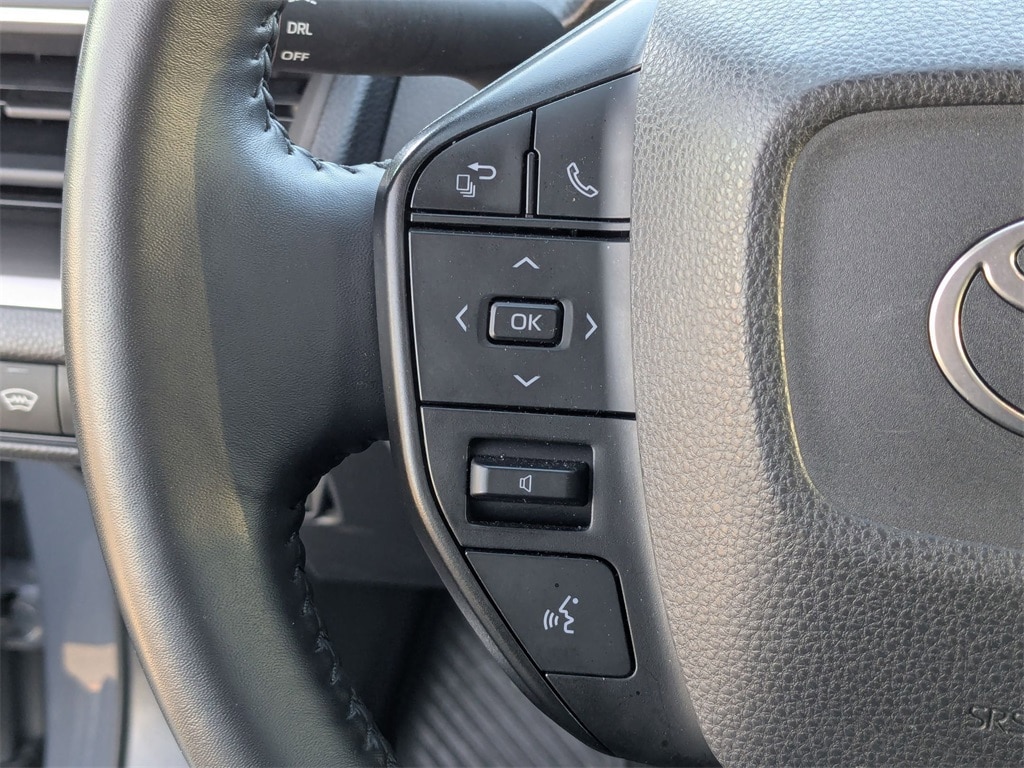 Thumbnail: 2024 Toyota Prius - 18