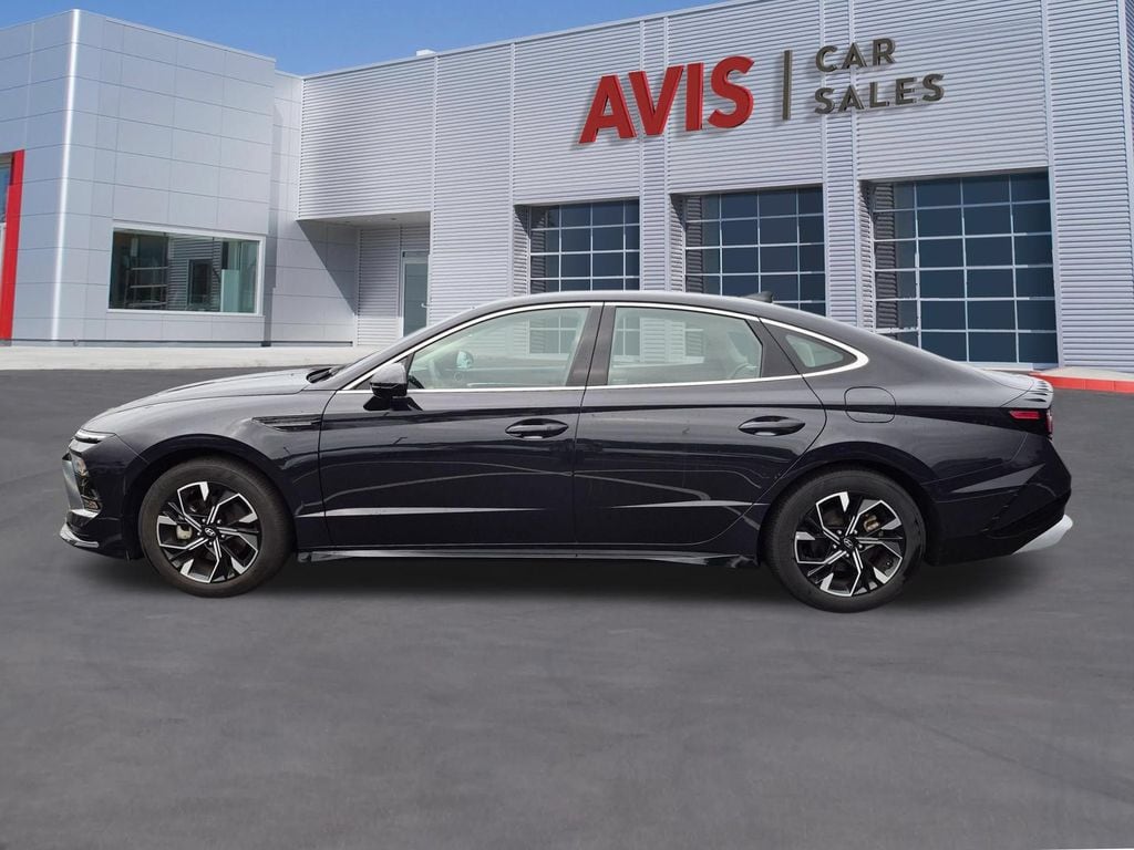 2025 Hyundai Sonata SEL - Photo 10