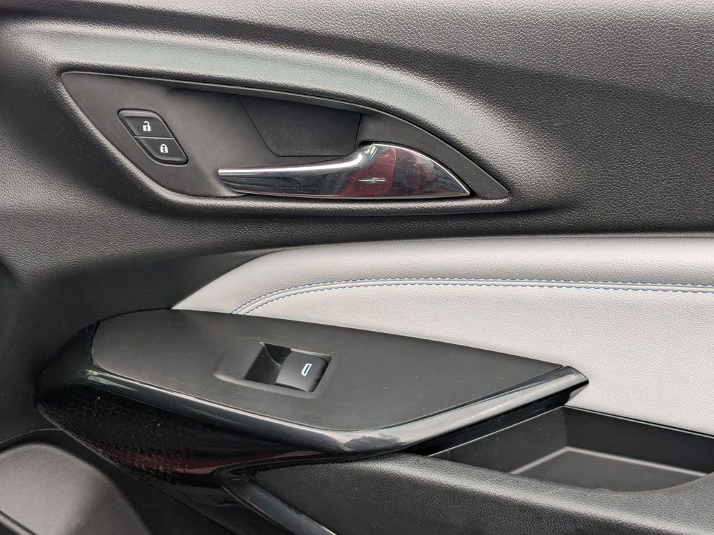 Thumbnail: 2025 Chevrolet Trax - 28