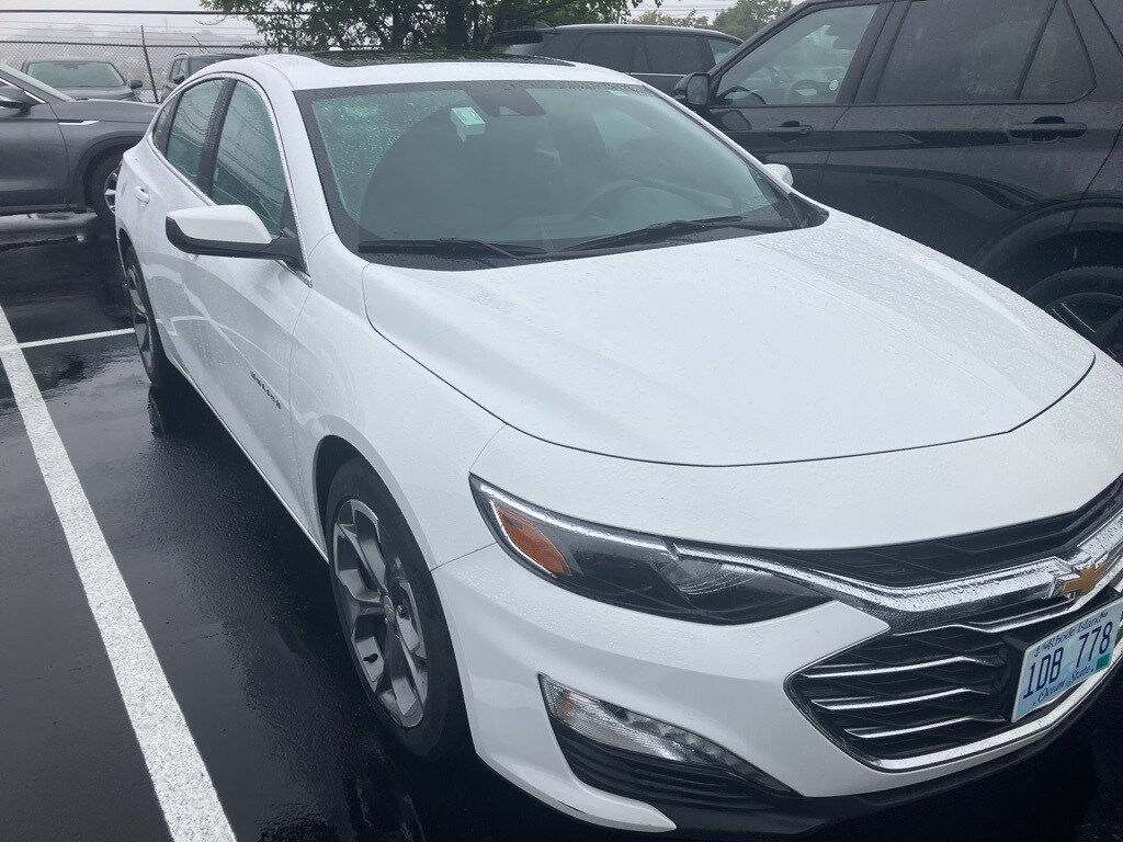 Thumbnail: 2024 Chevrolet Malibu - 2
