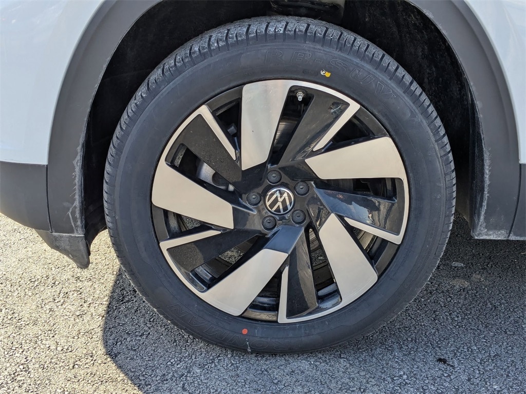 Thumbnail: 2024 Volkswagen Atlas - 11