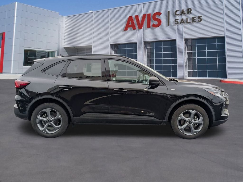 Thumbnail: 2025 Ford Escape - 7