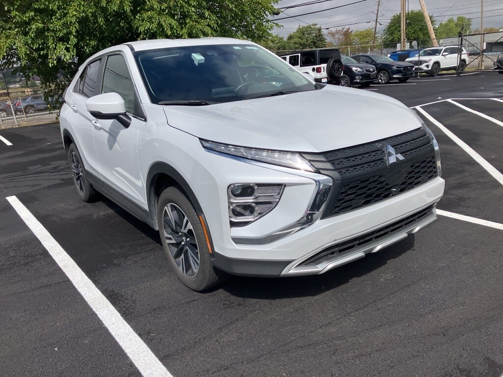 Thumbnail: 2024 Mitsubishi Eclipse Cross - 2