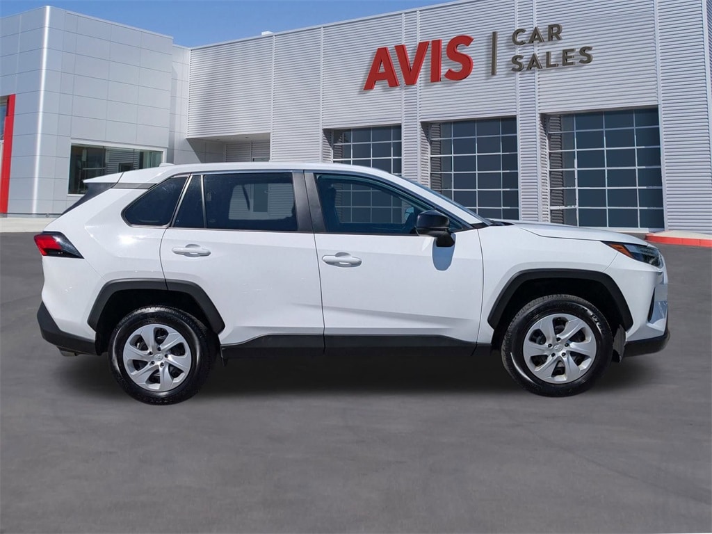 Thumbnail: 2024 Toyota RAV4 - 7
