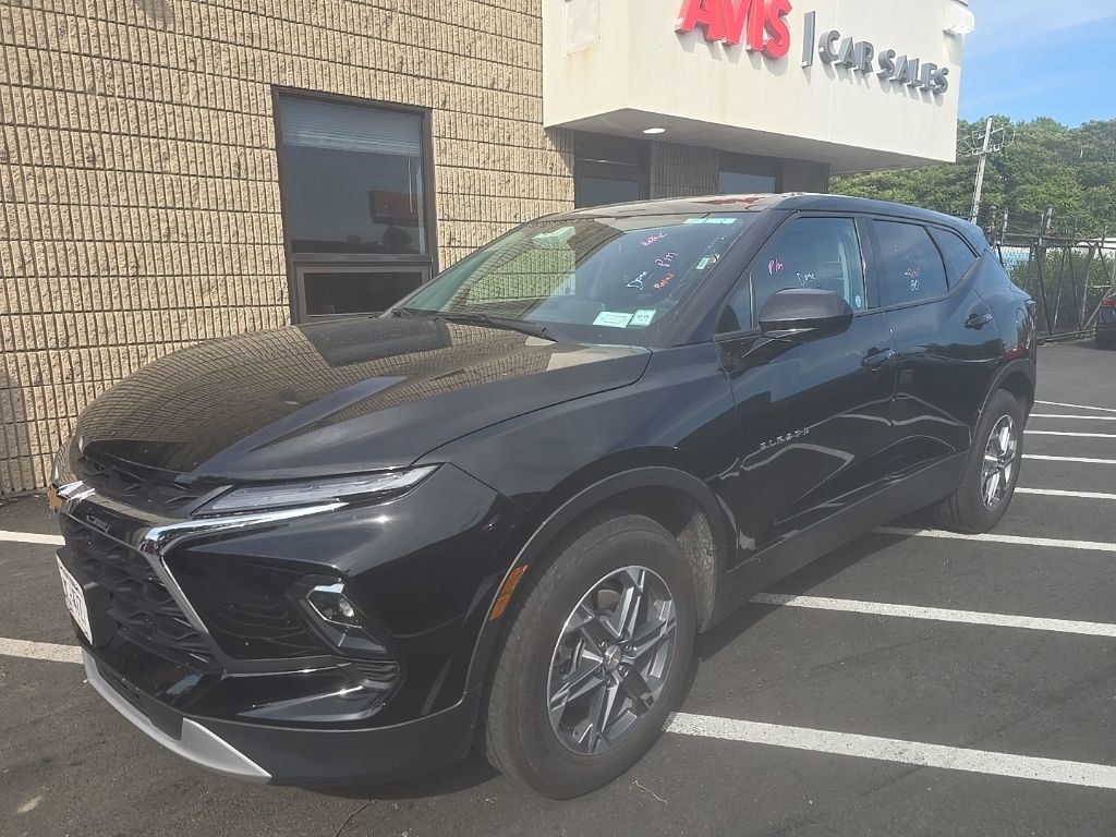 2025 Chevrolet Blazer 2.0T 2LT AWD's photo