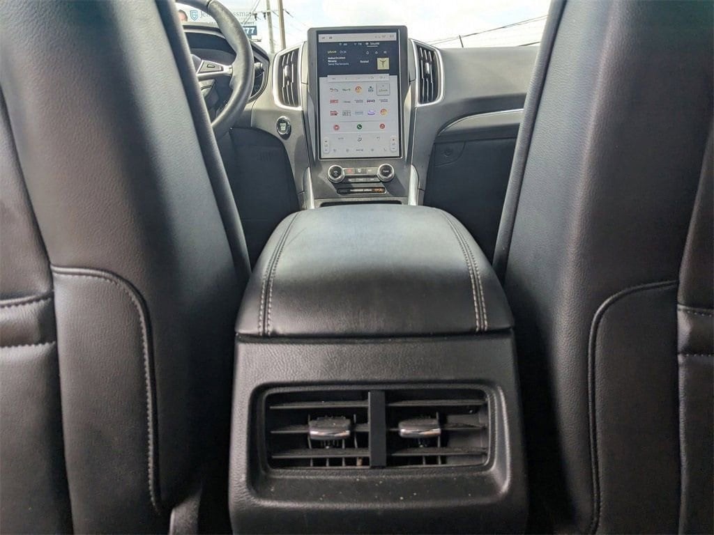 Thumbnail: 2024 Ford Edge - 30