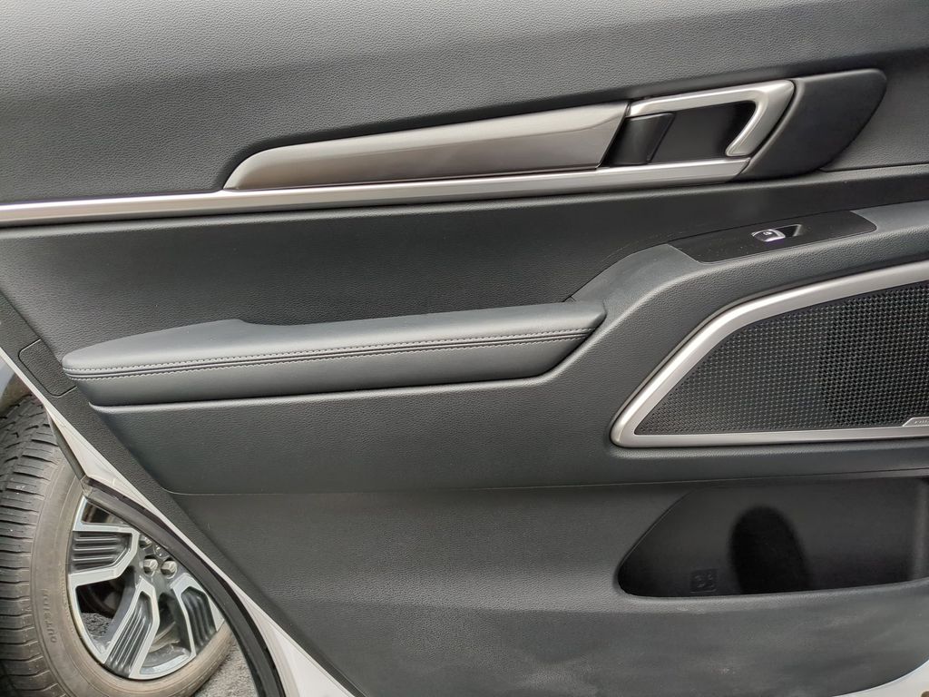 Thumbnail: 2025 Kia Telluride - 27