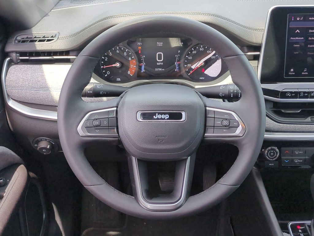 Thumbnail: 2025 Jeep Compass - 23