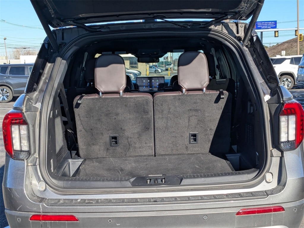 Thumbnail: 2025 Ford Explorer - 35