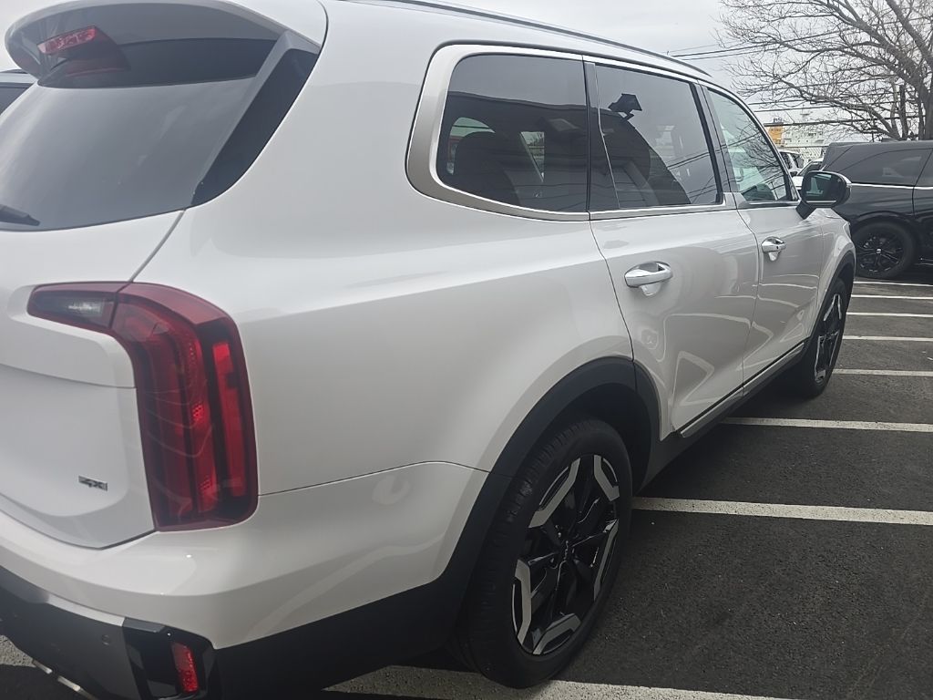 Thumbnail: 2025 Kia Telluride - 3