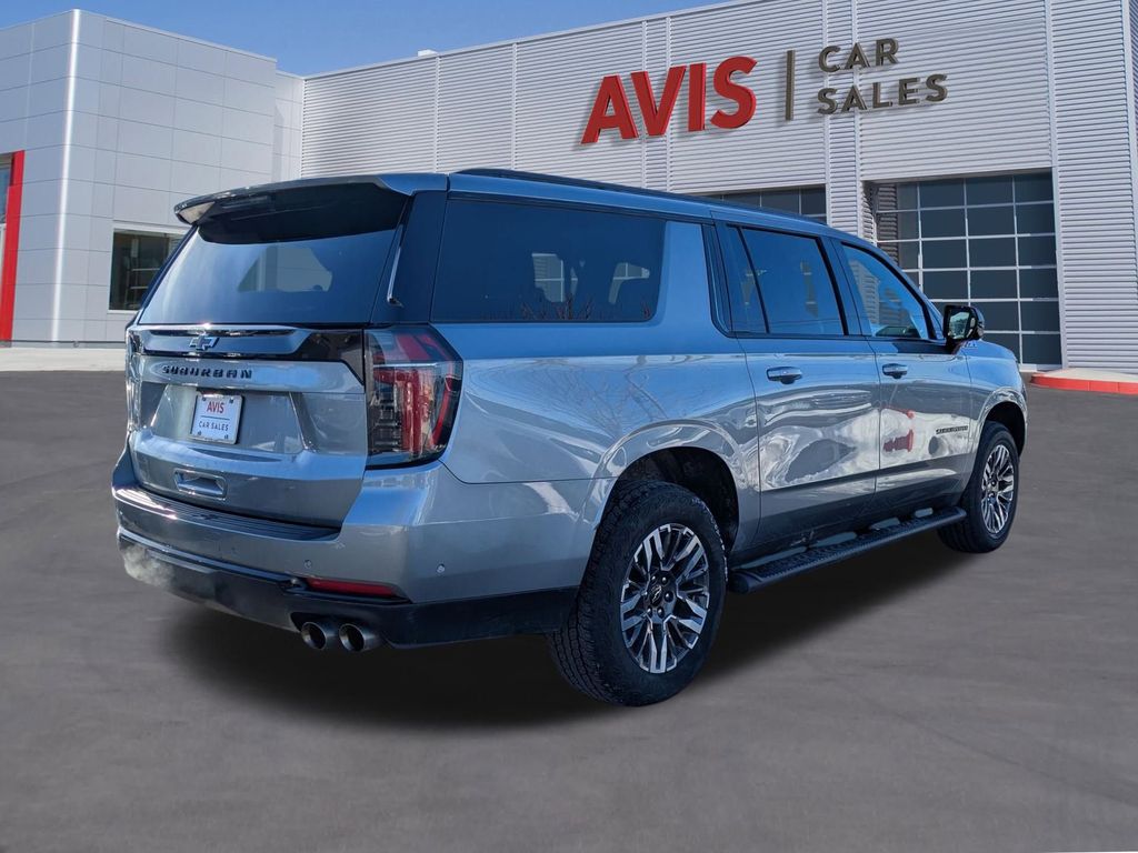 Thumbnail: 2025 Chevrolet Suburban - 6
