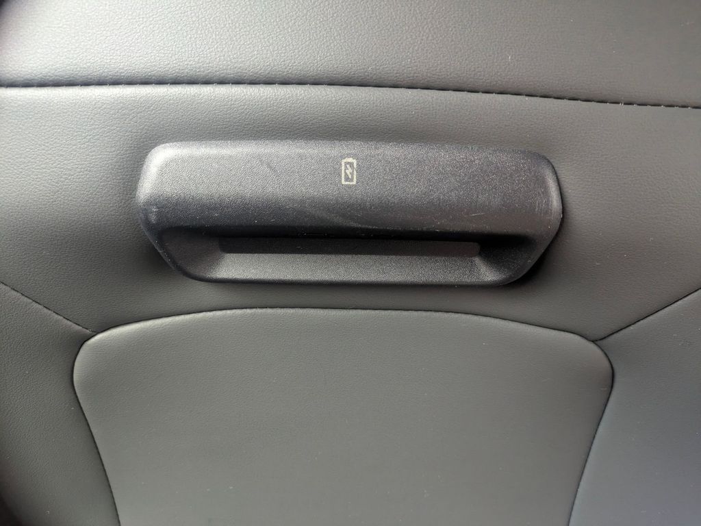 Thumbnail: 2025 Ford Expedition - 39