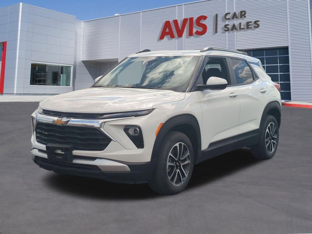 Thumbnail: 2025 Chevrolet TrailBlazer - 1