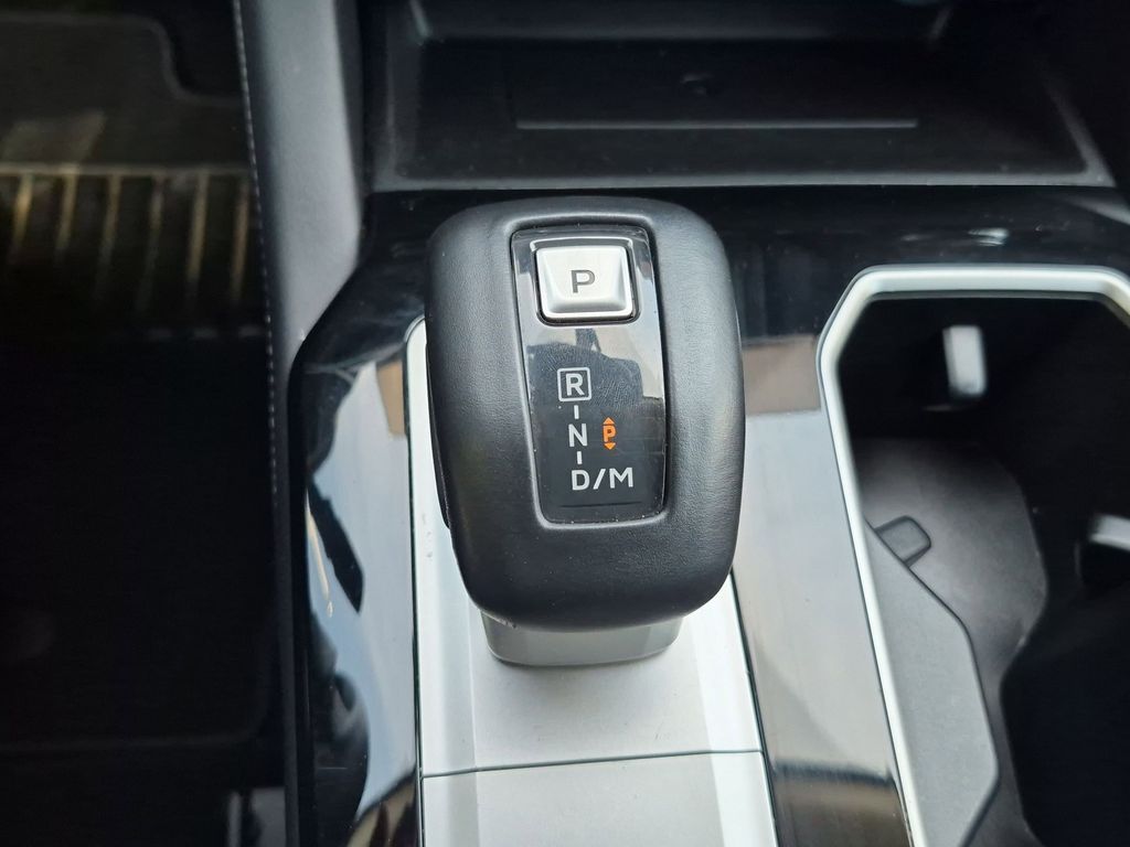 Thumbnail: 2025 Mitsubishi Outlander - 20