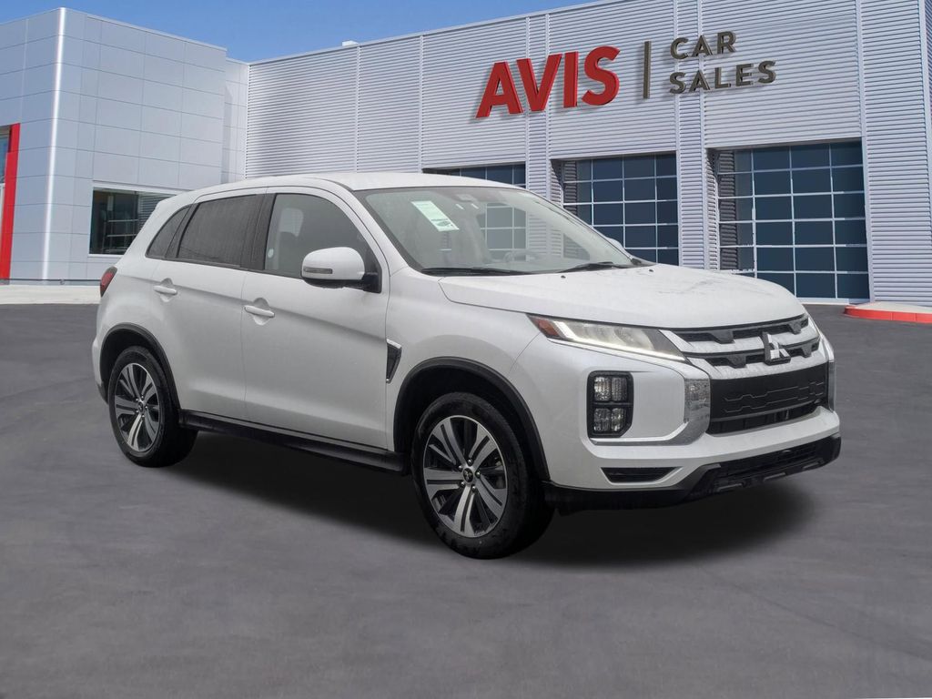 Thumbnail: 2025 Mitsubishi Outlander Sport - 3