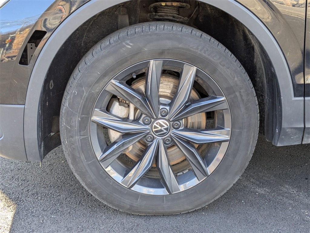 Thumbnail: 2024 Volkswagen Tiguan - 11