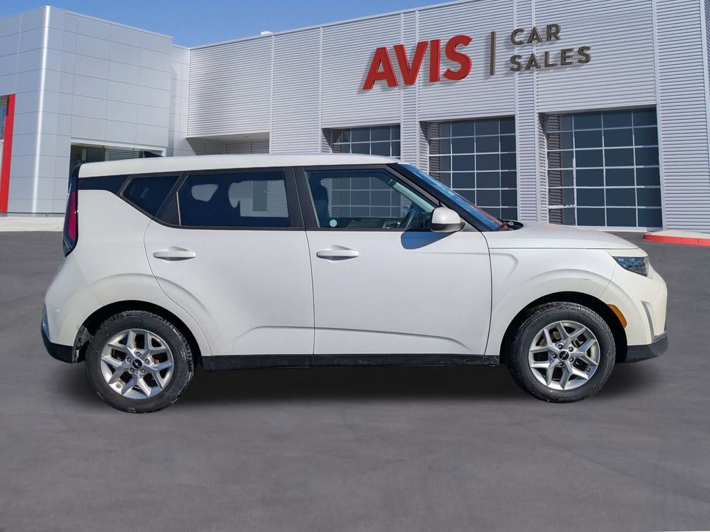 Thumbnail: 2024 Kia Soul - 7