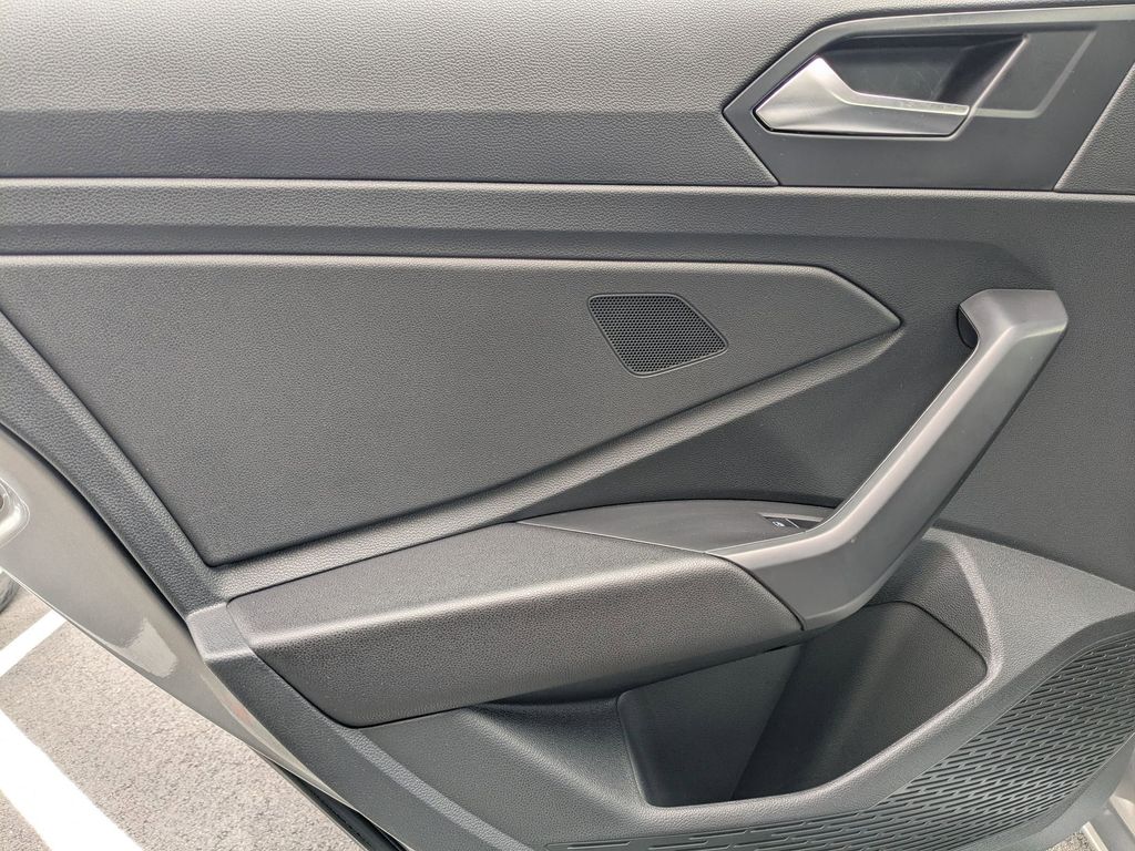 Thumbnail: 2025 Volkswagen Jetta - 24