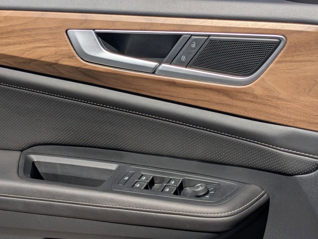 Thumbnail: 2025 Volkswagen Atlas - 13