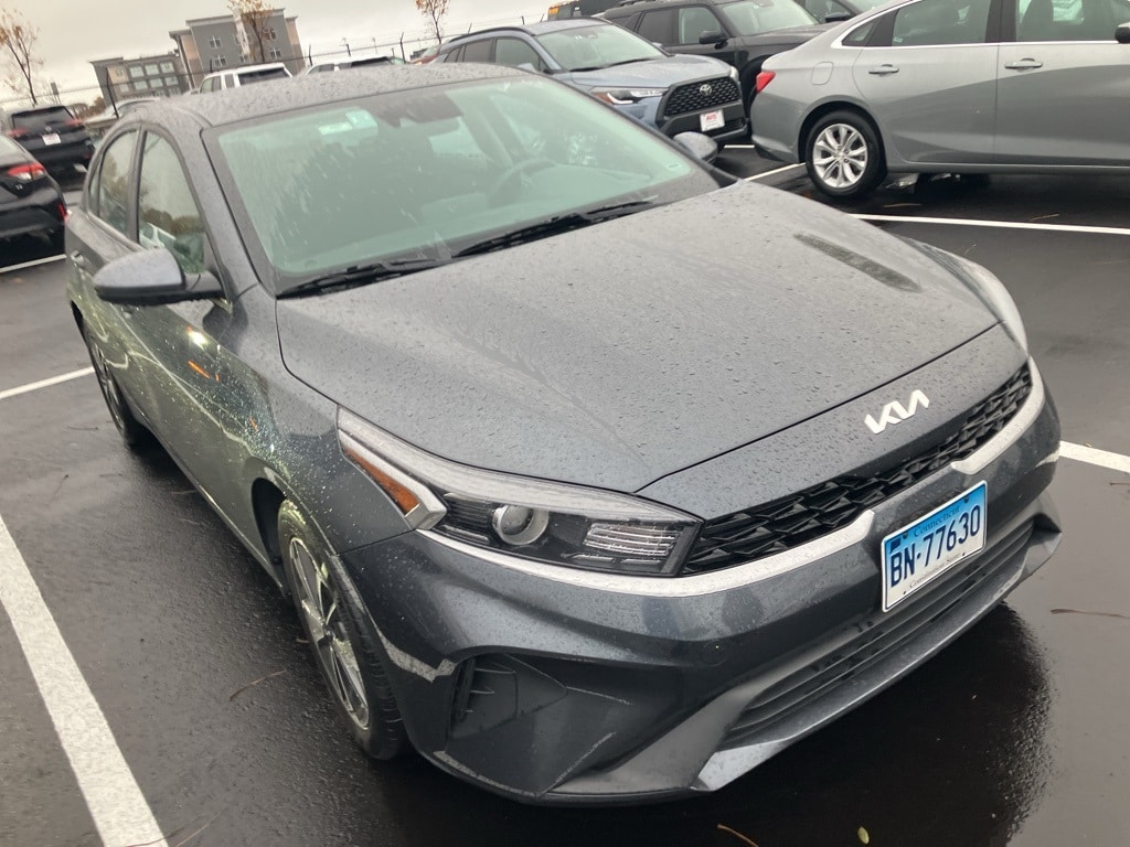 Thumbnail: 2024 Kia Forte - 2
