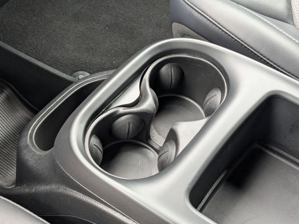 Thumbnail: 2025 Chrysler Pacifica - 24