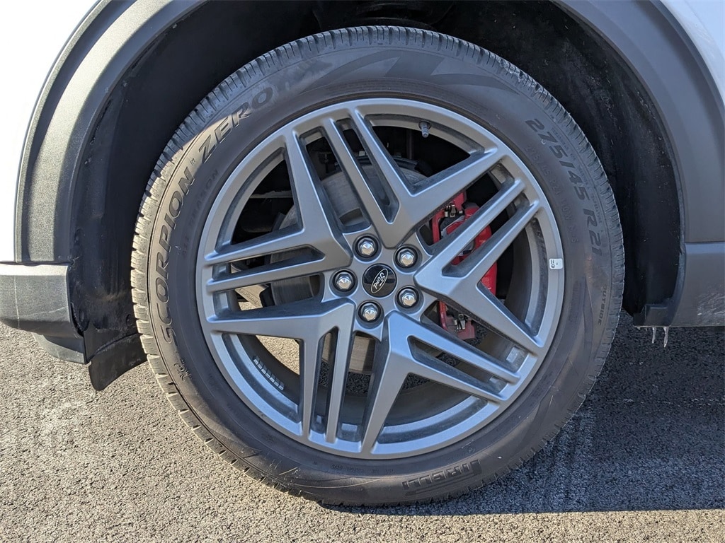 Thumbnail: 2025 Ford Explorer - 11