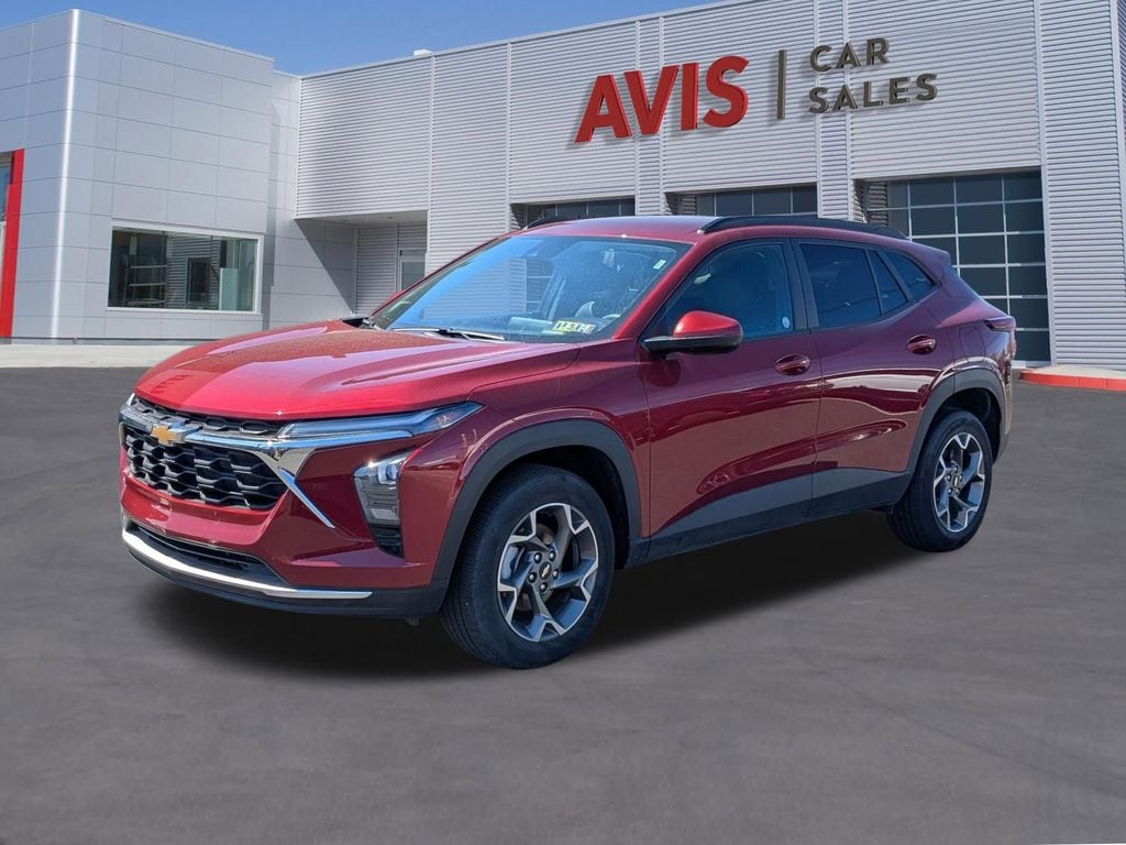 Thumbnail: 2025 Chevrolet Trax - 1