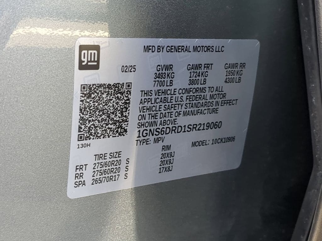 Thumbnail: 2025 Chevrolet Suburban - 35