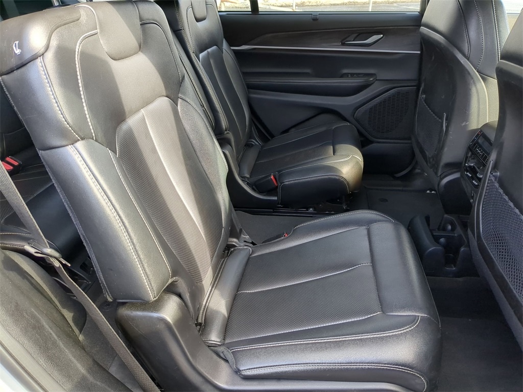 Thumbnail: 2024 Jeep Grand Cherokee L - 26