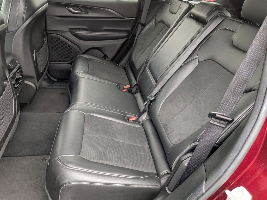 Thumbnail: 2024 Jeep Grand Cherokee - 28