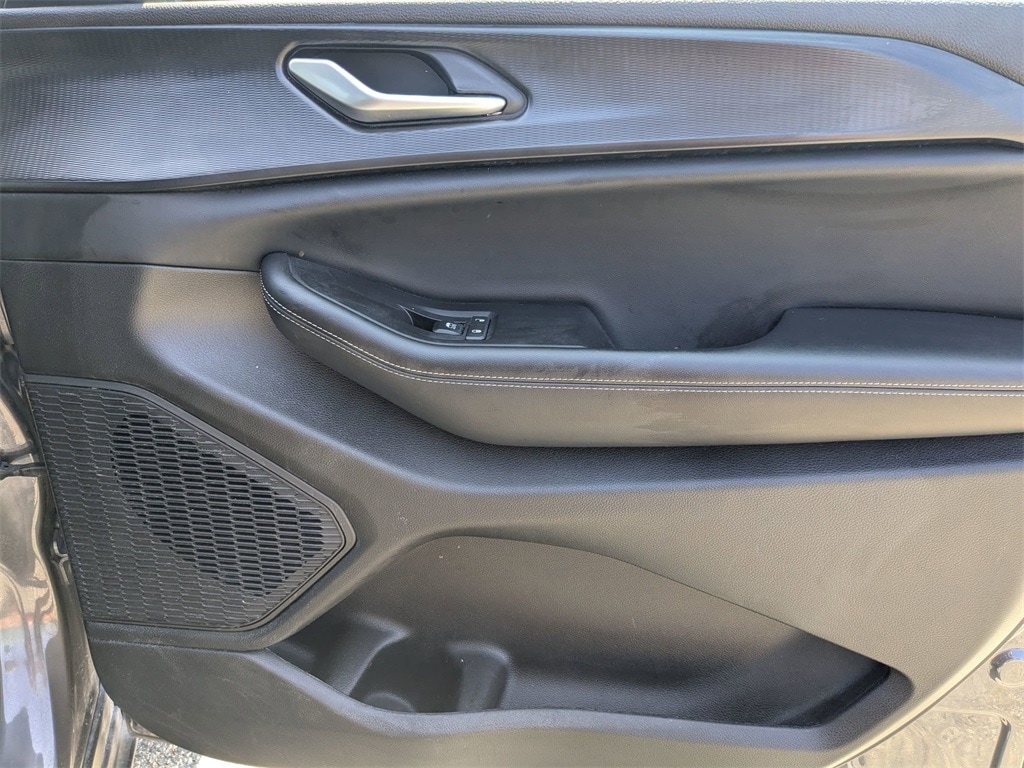 Thumbnail: 2024 Jeep Grand Cherokee L - 33