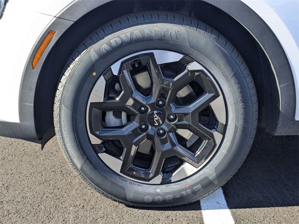 Thumbnail: 2024 Kia Sorento - 11