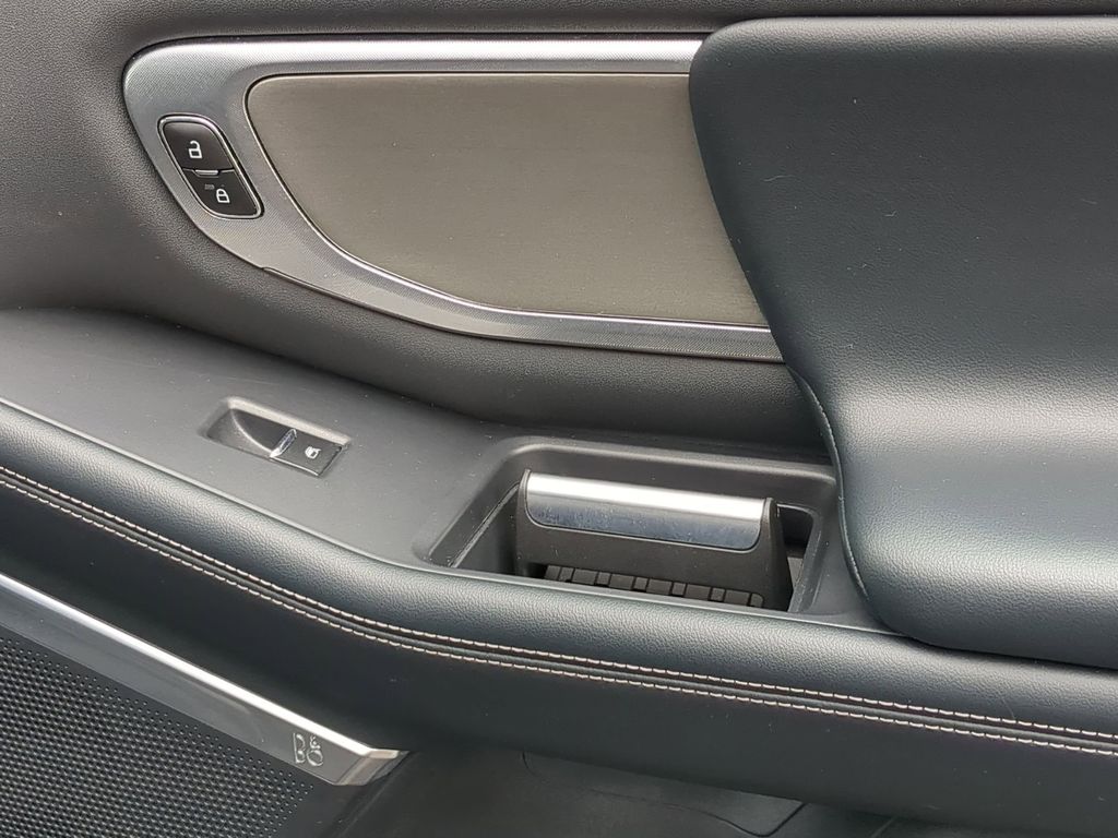 Thumbnail: 2025 Ford Expedition - 37