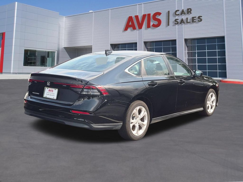 2025 Honda Accord LX - Photo 6