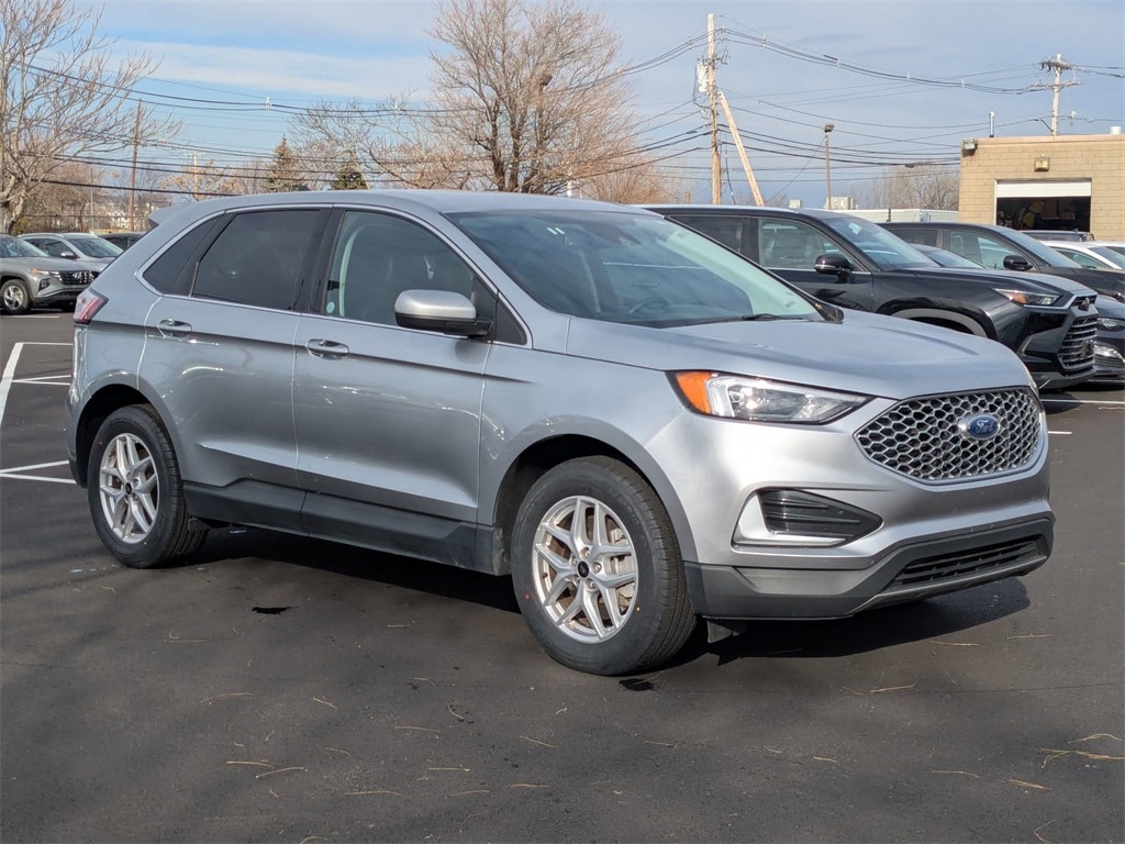 Thumbnail: 2024 Ford Edge - 7