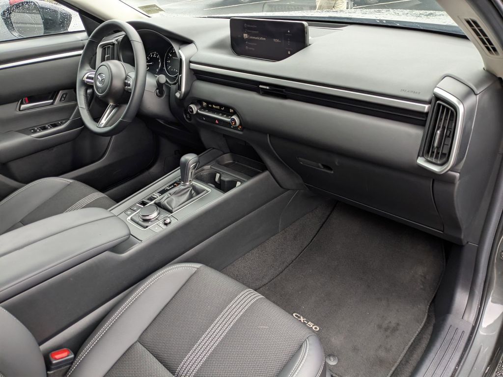 Thumbnail: 2025 Mazda CX-50 - 32