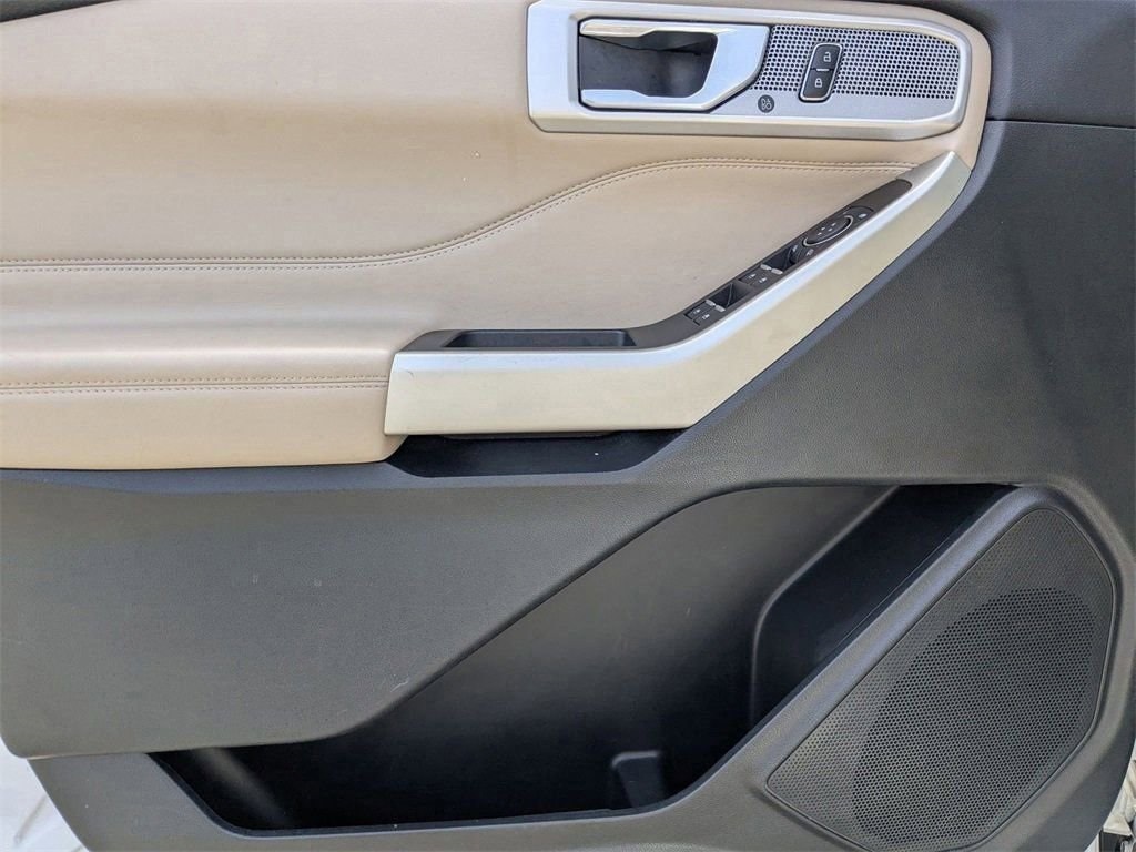 Thumbnail: 2023 Ford Explorer - 22