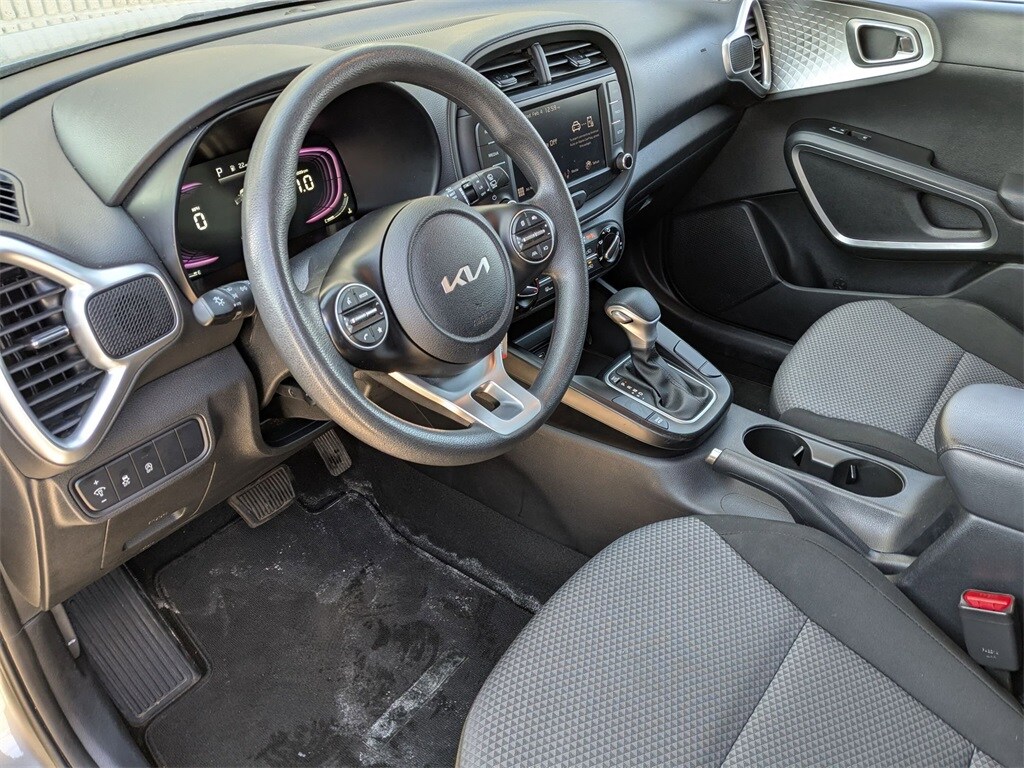 Thumbnail: 2023 Kia Soul - 16