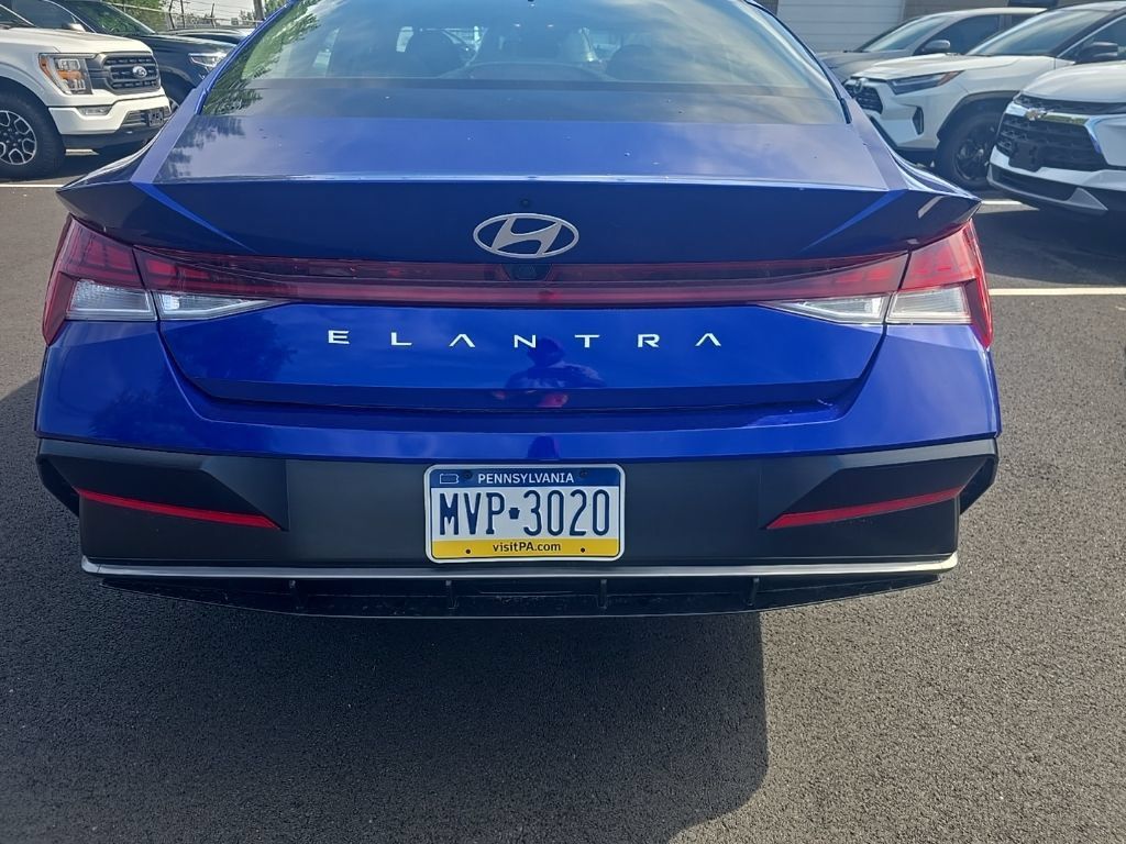 Thumbnail: 2025 Hyundai Elantra - 5
